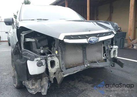 2017 Subaru Forester 2.5I Limited z USA, uszkodzony, nr VIN JF2SJARC1HH487667